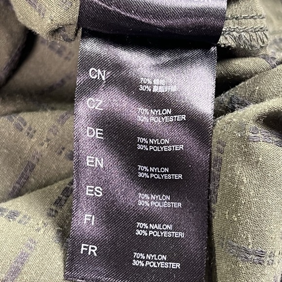 Kuhl‎ Intrepid Shirt Mens Small Green Tapered Fit Button Up Hiking Tech Outdoor - Picture 8 of 8